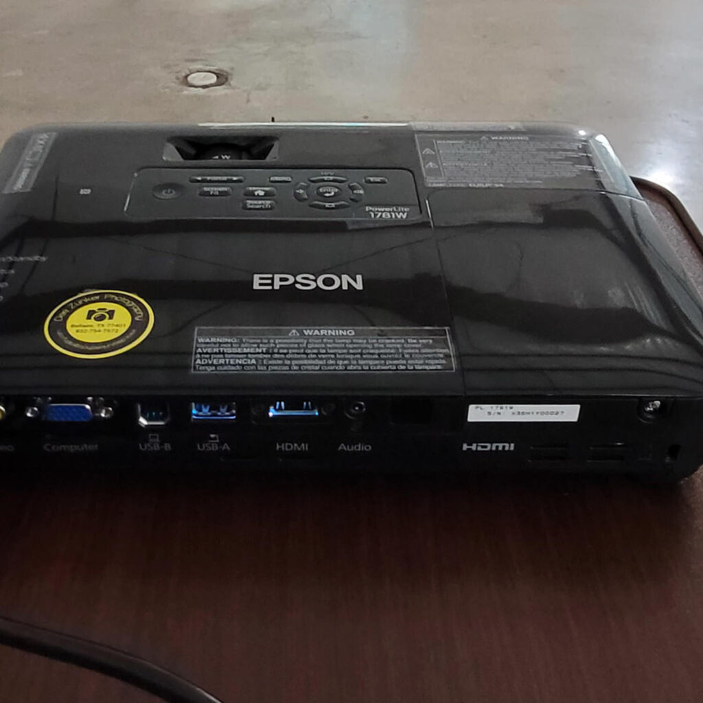 Expson Projector